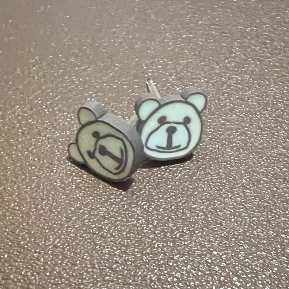 Adorable Bear Stud Earrings. Polymer Clay. NWOT. Tiny.